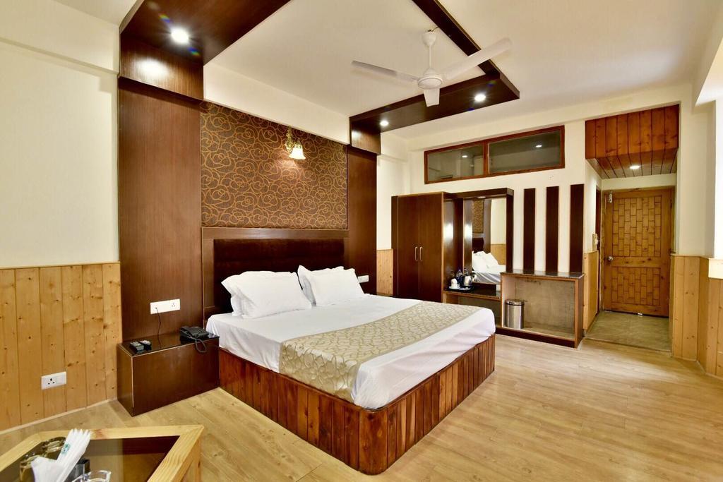 Hotel Devlok Primal Массури Экстерьер фото